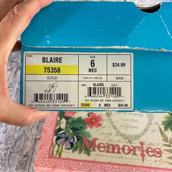 Kaya Gold Glitter Platform Heels Size 6 Style Blaire Open Toe - Picture 3 of 11